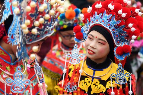 We all get the exact same 365 days. In Pictures: Chinese communities celebrate Lunar New Year ...