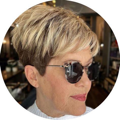 20 Fabulous Pixie Haircuts For Older Women To Sport In 2023 Circlerest