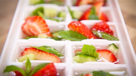 Sweet Eve Strawberry And Mint Ice Cubes Recipe Youtube