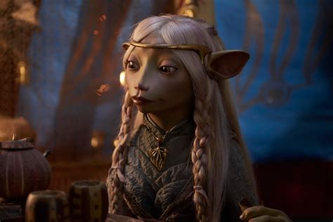 Idle Hands First Look At The Dark Crystal Age Of Resistance