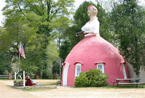 The Weirdest Roadside Attraction In Every State Roadside Attractions