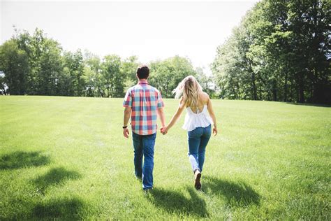 Wallpaper Id 259063 Couple In Plaid Jeans And Sweater Holding Hands
