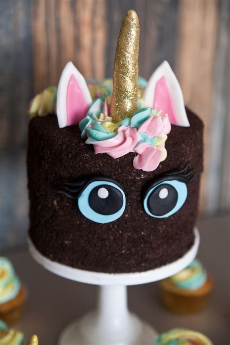 Rezept reicht locker für 10 bis 16 pe. .: Einhorn- (Oreo-)Torte