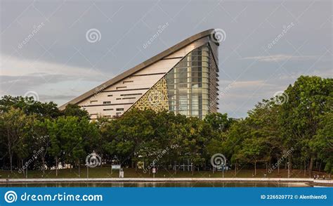 Beautiful Library Building View From Perdana Park Tanjung Aru Kota