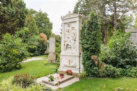 Vienna Vienna Central Cemetery Guided Walking Tour