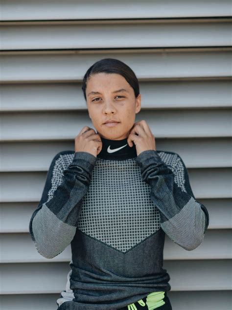 Tons of awesome samantha kerr wallpapers to download for free. Samantha Kerr for Nike | Female soccer players, Womens ...