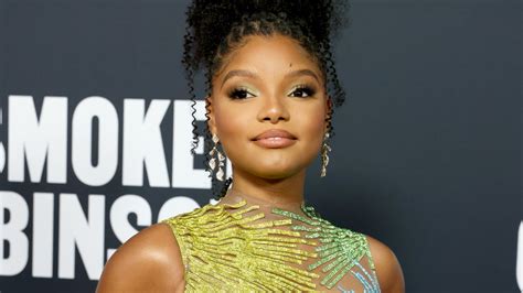 Halle Bailey Followed Beyoncés Advice After Being Cast As Ariel Dont Ever Read The Comments