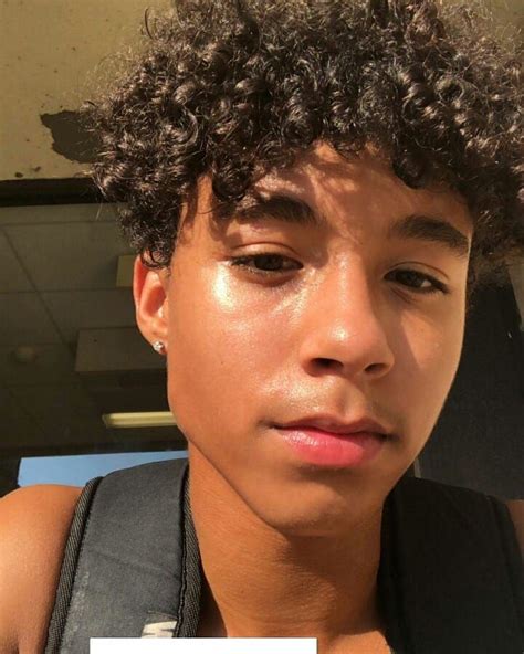 This wavy hairstyle is for the men with curly hair who are growing their curly hair out to be longer. @saviordrvg • Instagram photos and videos | Boys with ...