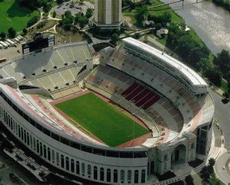 The stadium is named for jim and nidrah dial, and for former onu head football coach arden. Oh how I love the horse shoe. | Buckeyes football, Ohio ...