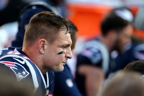 Rob Gronkowski Injury Update Patriots Te Not Yet Cleared For Super