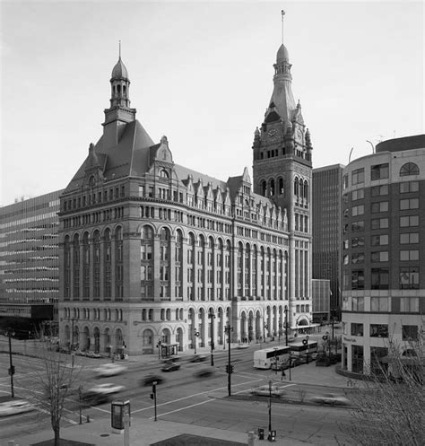 Historic Buildings In Milwaukee Wisconsin