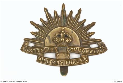 Rising Sun Hat Badge Private E G Kinnear 9 Light Horse Regiment Aif