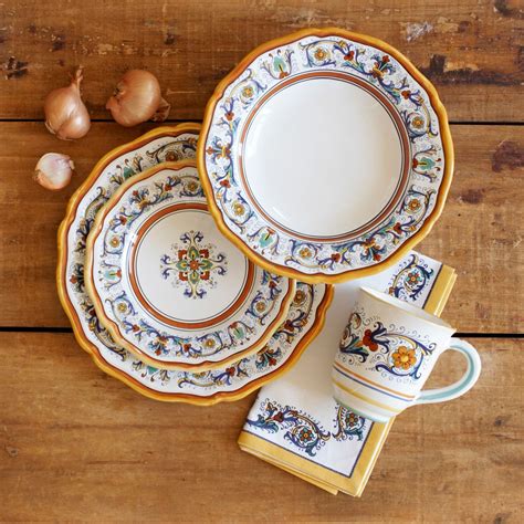 Deruta Stoneware From Italy My Favorite And It Looks Lovely With Any