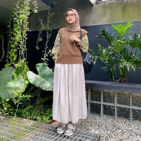 Gaya Hijab Bernuansa Cokelat Ala Selebgram Cantik Yang Bisa Kamu Tiru My Xxx Hot Girl