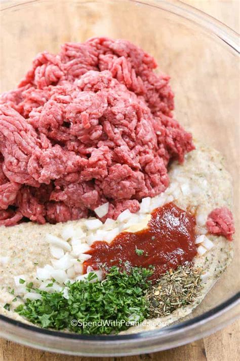 This beef meatloaf recipe includes sesame soy sauce and chives, but what really makes it stand out is the cooking technique. Best 2 Lb Meatloaf Recipes / Easy Meatloaf Recipe