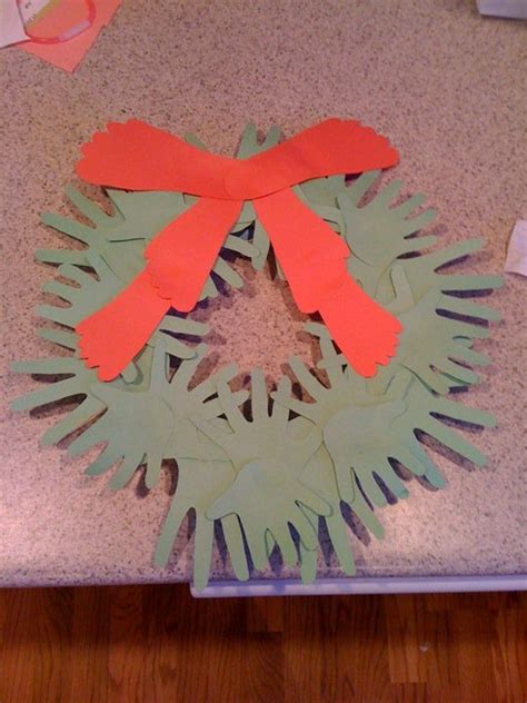 Kid Handprint And Footprint Wreath You Mothers And School Teachers Will