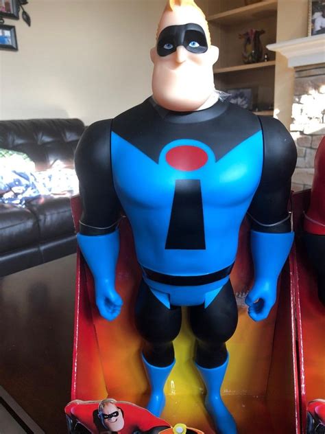 New Incredibles 2 Mr Incredible Poseable 18 Inch Figs Blue And Red 1934413426