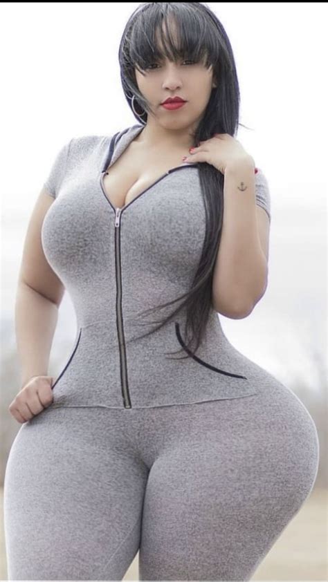 Thick Girls Outfits Curvy Girl Outfits Curvy Women Fashion Big Hips Hot Sexy Babes Curvy