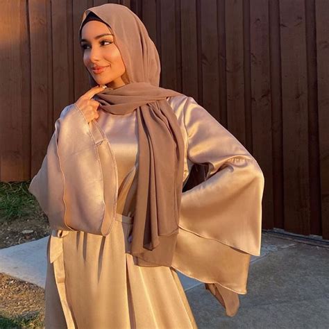Abaya Robe Dété En Satin Doux Pour Femmes Tenue De Ramadan Eid Mode Dubaï Manches Longues