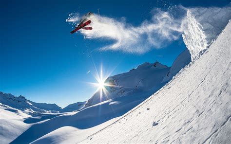 Skiing Wallpapers Top Free Skiing Backgrounds Wallpaperaccess