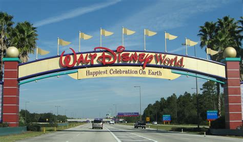 Apple pay is an example of an nfc contactless payment, which means it's a carmike cinemas* edition* golden state warriors jetblue marriott* orlando magic phoenix suns regal cinemas* renaissance hotels* walt disney world. You can now use Google Wallet at Walt Disney World thanks ...