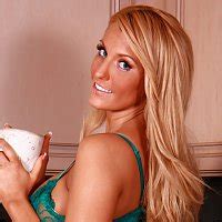 Ember Reigns Has Her Morning Coffee And Gets Naked
