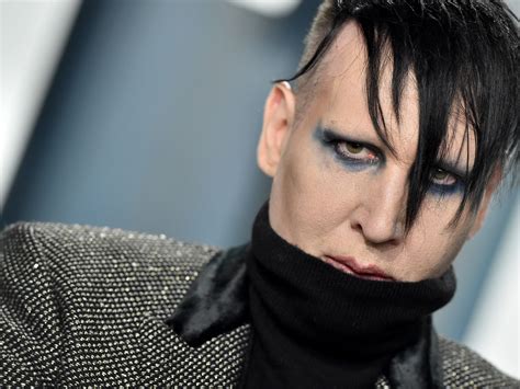 judge asks former marilyn manson assistant who accused him of sexual