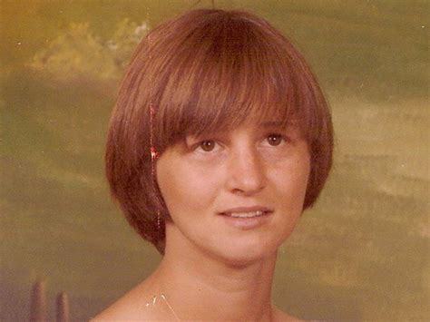 38 years after mom vanishes agents find suspect clippings in her purse obsev