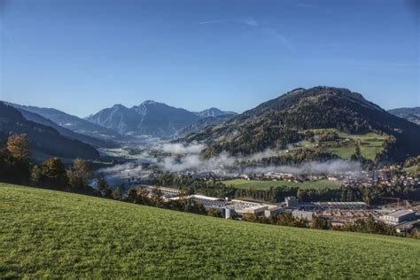 Salzburg Slate Alps سانت يوهان إم بونغاو Working Hours Activities