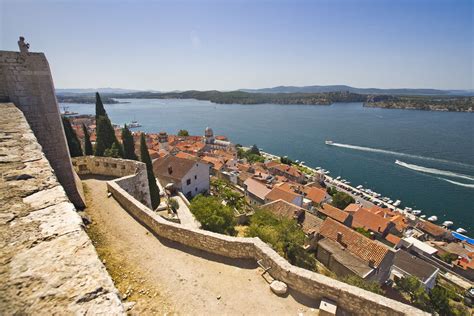 Top 5 beautiful cities on the Adriatic coast that you must visit.