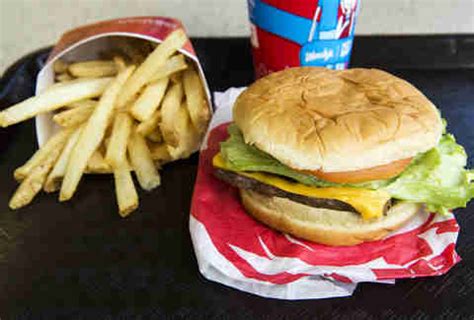 If you are in stellenbosch and don't want to make yet another lunch for yourself, just go eat out. Best Fast Food Deals & Cheap Specials Today: McDonalds ...