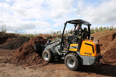 G2500 Series Heavy Duty Articulated Wheel Loader Giant Loaders