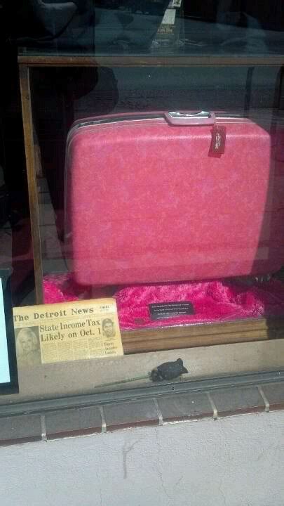 Jayne Mansfields Pink Samsonite Suitcase Retrieved From Her Smashed