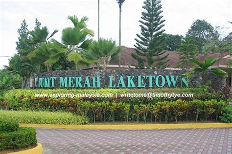 The finest quality bedding is provided to ensure that. azHaNi deStiNatiOns woRLdWiDe: (4) BUKIT MERAH LAKETOWN ...