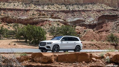 2020 Mercedes Benz Gls 580 Color Diamond White Us Spec Front