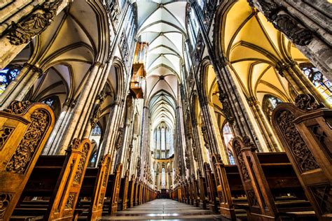 Er ist zeugnis der stärke und beständigkeit des christlichen glaubens in europa. Entdeckt den legendären Kölner Dom | deutschlandLiebe by ...