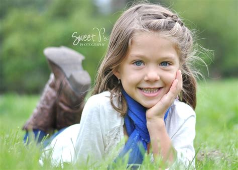 Top 16 Children Photography Poses Photograph