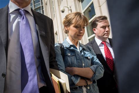 Smallville Star Allison Mack Uses Scientology Case To Defend Nxivm