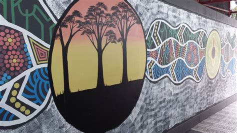Aboriginal Artist Rebecca Beetson Completes Mural On Richmond