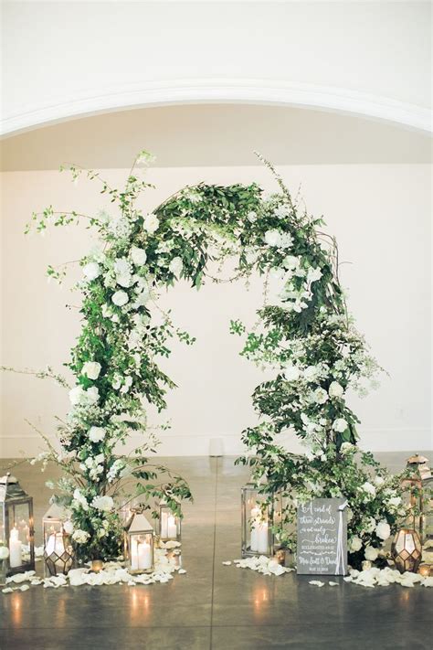 Elegant Greenery Wedding Arch Ideas With Romantic Lights Vintage