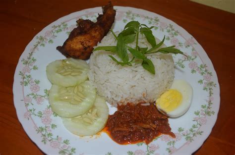 Nasi lemak goreng ayam goreng berempah (rm16.90): Cheq Da: Nasi Lemak Ayam goreng Berempah...