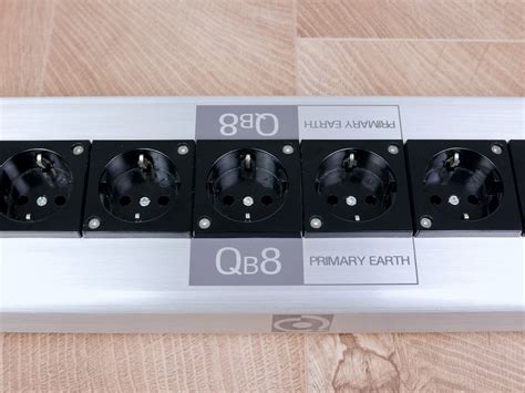 Qrt Quantum Qbase Qb8 Audio Power Distributor By Nordost Contrado Audio