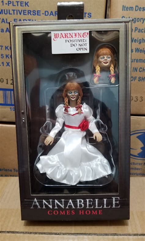 Neca The Conjuring Universe 8 Clothed Action Figure Annabelle 玩具 And 遊戲
