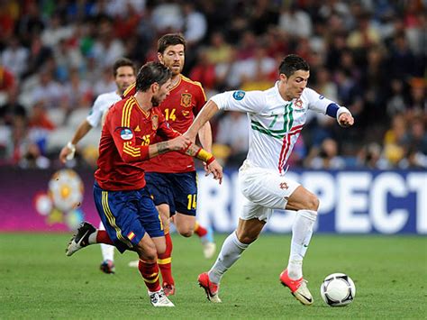 Khi đó, selecao đè bẹp tây ban nha 4 bàn không gỡ trong trận giao hữu quốc tế. Nhận định bóng đá Bồ Đào Nha vs Tây Ban Nha, 01h00 ngày 16 ...