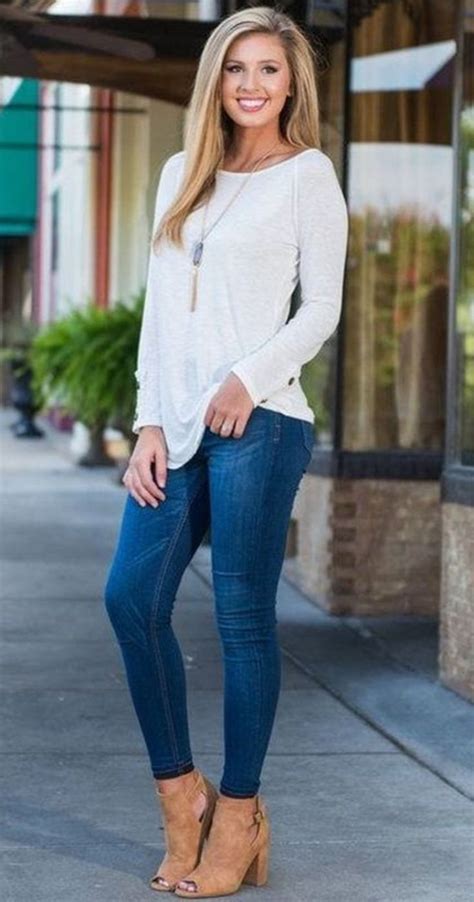 Women S Casual Fall Outfits With Denim Jeans Shopping For The Most Stylish New Pair Of Denim