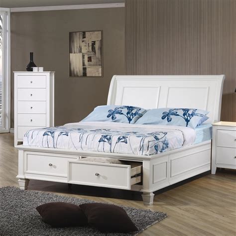 The furniture in anthracite and white offers a good basis you can enrich with. Selena White Wood Full Platform Storage Bed