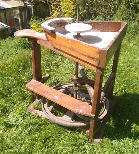 manual potters wheel