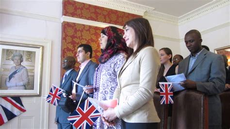 Must See Uk British Citizenship Ceremony Southwark Registary Office
