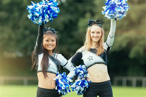 Cheerleading Cheers For Kids Thatll Entertain And Inspire Sports Aspire