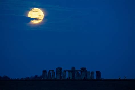 Stonehenge Summer Solstice 2021 How To Watch Live Stream Of The